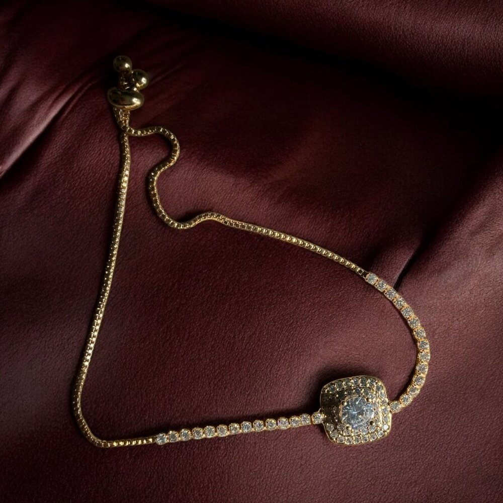 Round Brilliant 4.50 Ct White Topaz Bolo Bracelet 14K Gold Over Brass